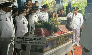Atas Wafatnya Alm. Patar Nainggolan Kepala Desa Pegagan Julu III, Camat Sumbul Pimpin Upacara Pemberangkatan Jenazah 